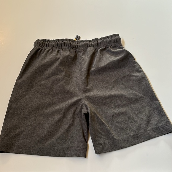Kids Tommy Bahama Active Boys Shorts Gray Size M 7/8 - Picture 5 of 8